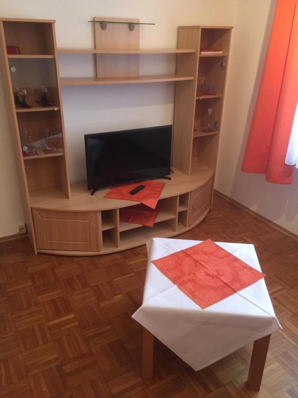 Knuellhotel Tann-Eck Knüllwald Esterno foto